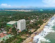 Luxury 2 BR Apartment in Prime Beach Front Residencies, Uswetakeiyawa