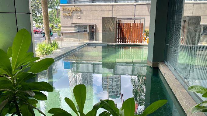 empire-residencies-pool කොළඹ 2