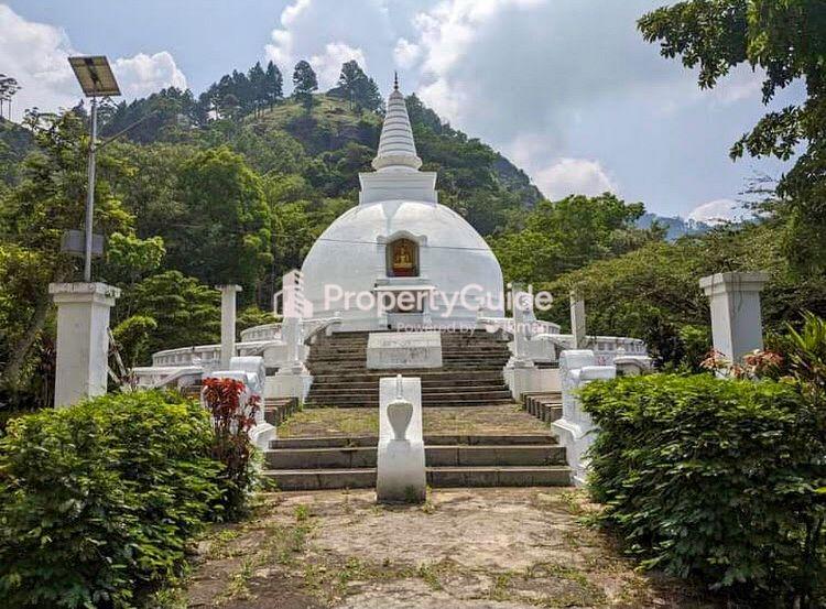 walapane buddhits temple ඡායාරූපය