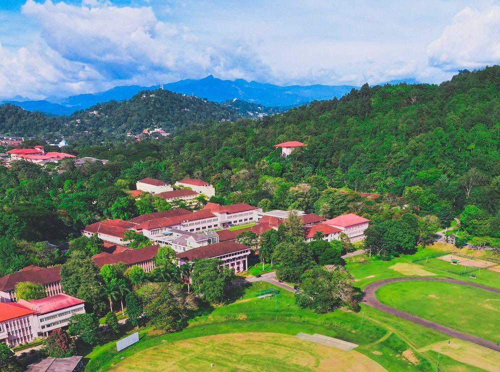 aerial-view-of-university-of-peradeniya Image