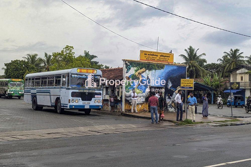 bus stand ambalantota Image