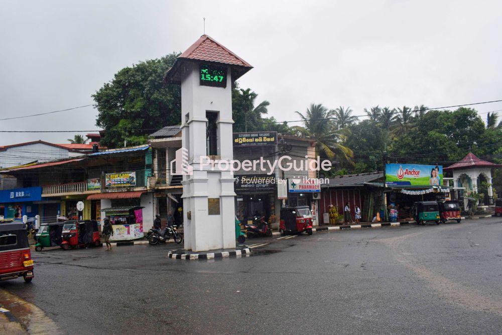 clock tower yatawatta படம்