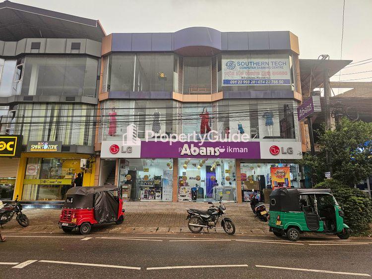 abans showroom karandeniya படம்