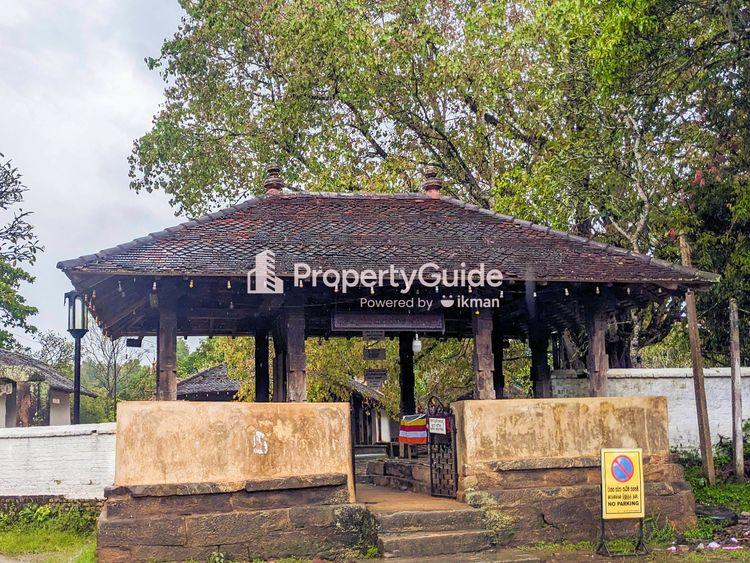 udunuwara ambekke dewalaya Image