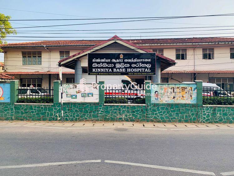 base hospital kinniya படம்