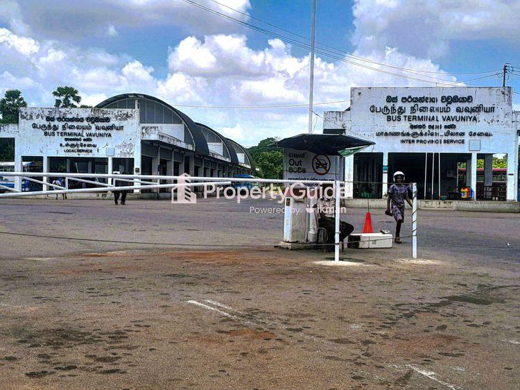 bus stand vavuniya படம்