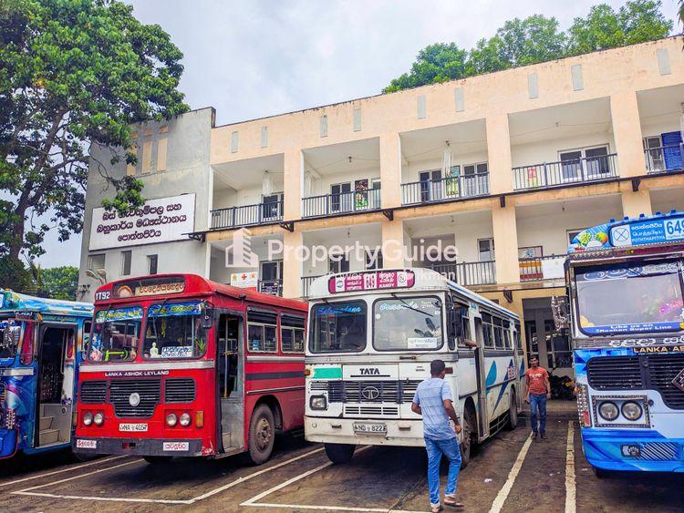 bus station yatinuwara Image