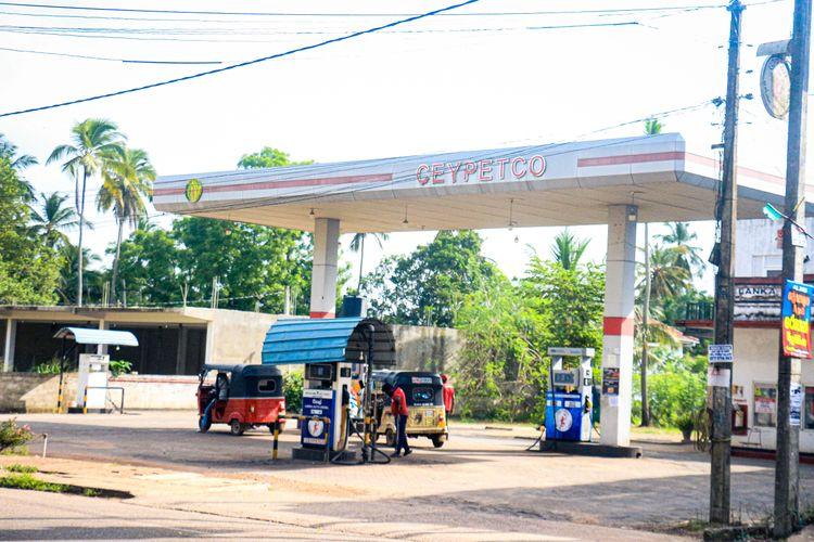 ceypetco-filling-station-anamaduwa படம்