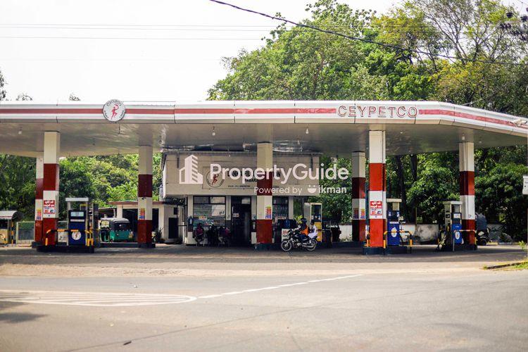 ceypetco-filling-station-habarana ඡායාරූපය