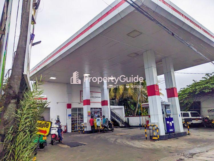 ceypetco filling station tumpane Image