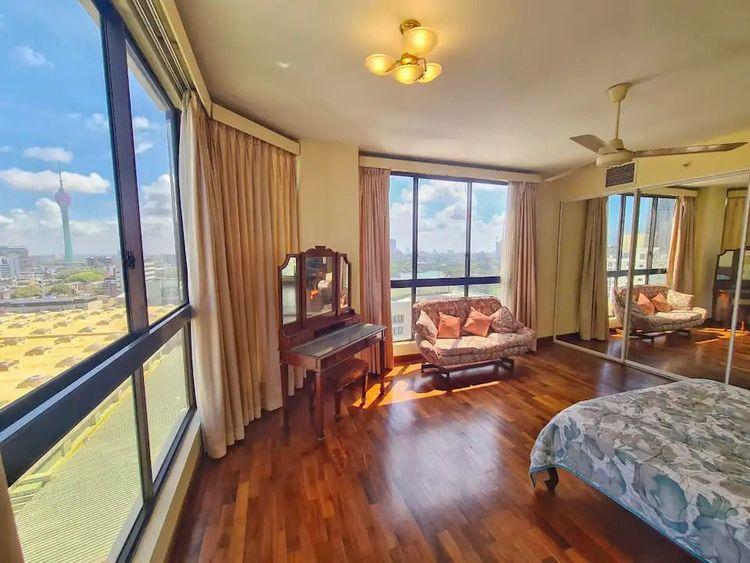 crescat-residencies-living-room Colombo 3