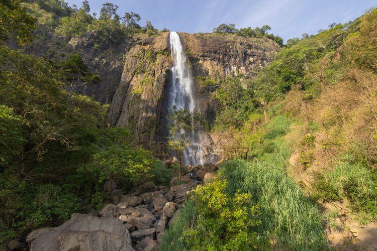 diyaluma-water-fall படம்
