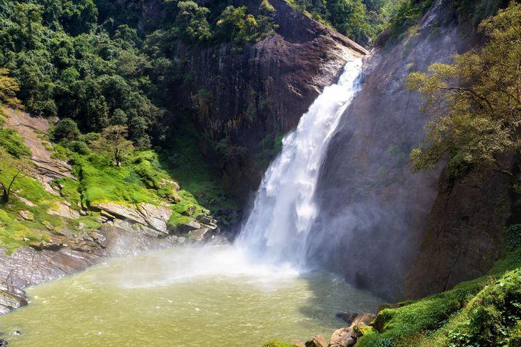 dunhinda-water-fall படம்