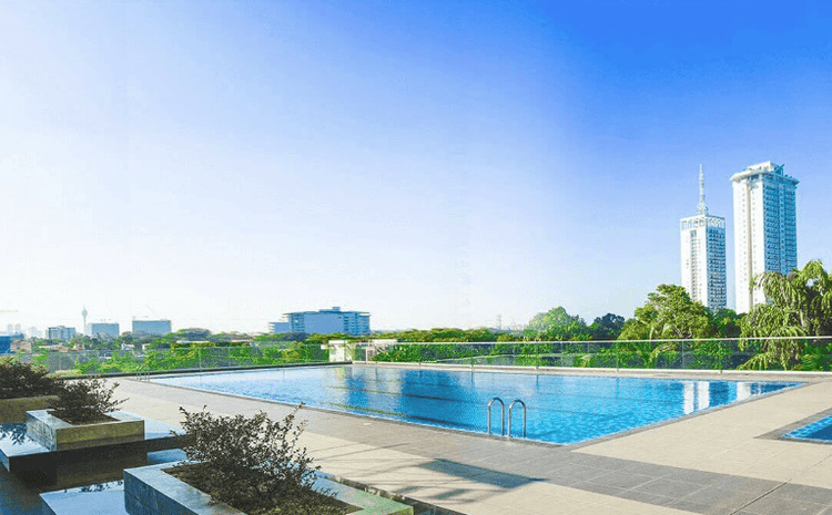 fairway-elements-pool Rajagiriya