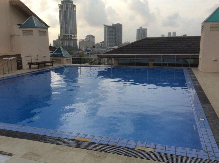 greenpath-residencies-pool Colombo 3