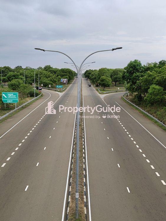 highway-entrance-hambantota Image