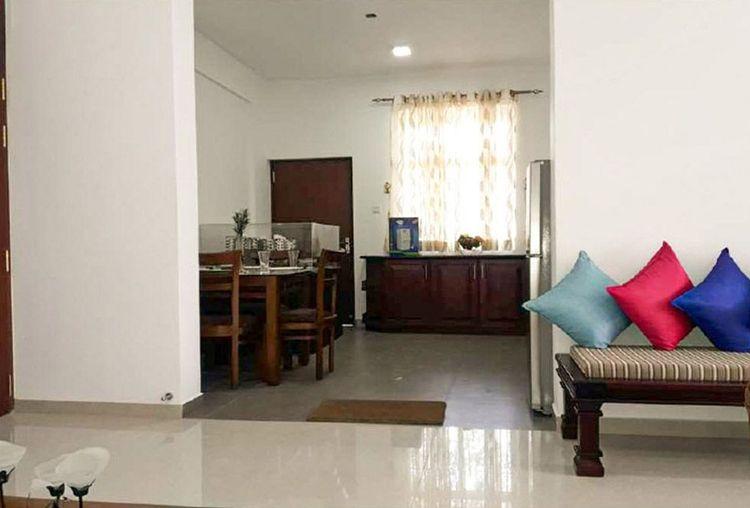 lotus-garden-living-room අතුරුගිරිය