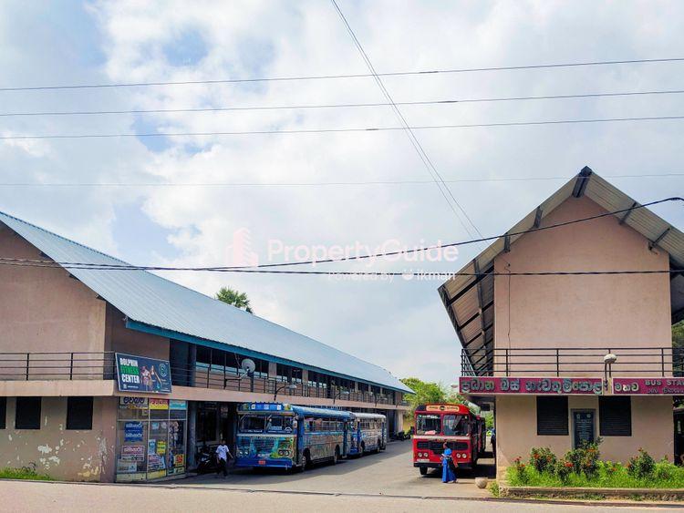 mahawa bus station ඡායාරූපය