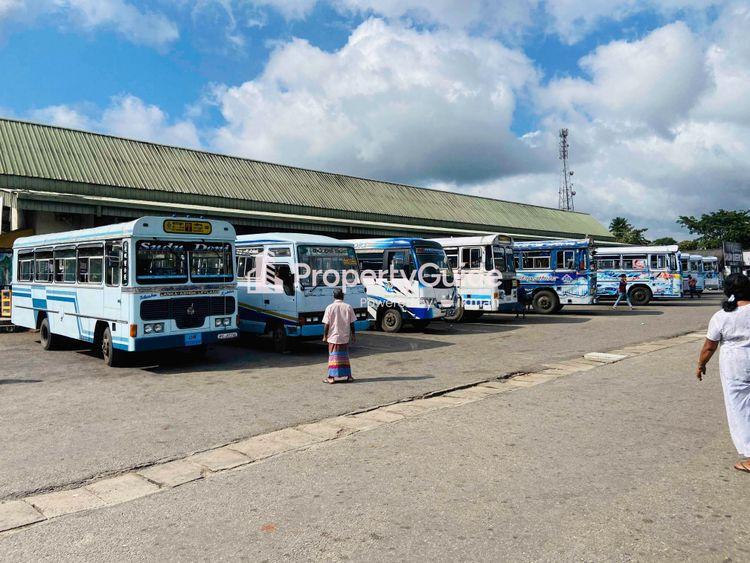 nittambuwa bus stand படம்