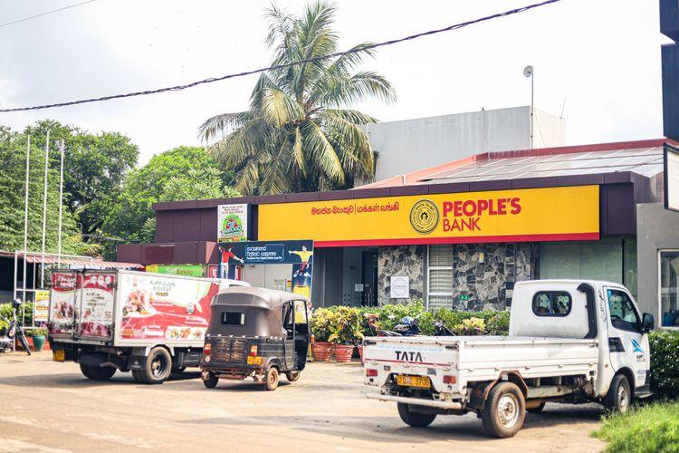 people-s-bank-thalwa-branch படம்