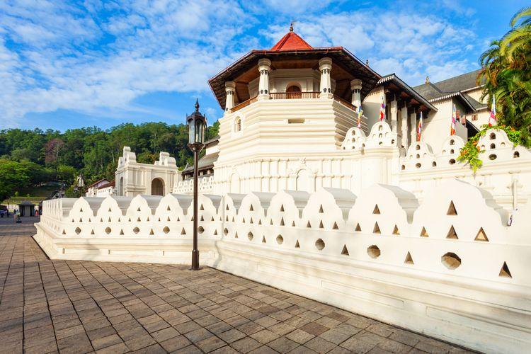 temple-of-the-tooth-relic Image