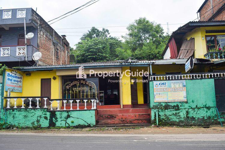 weerasekara-florist-rattota ඡායාරූපය