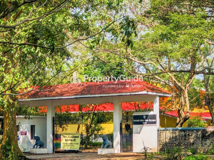 wijayaba central college mahawa ඡායාරූපය