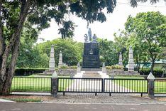 war-heroes-memorial-mihintale மிஹிந்தலே